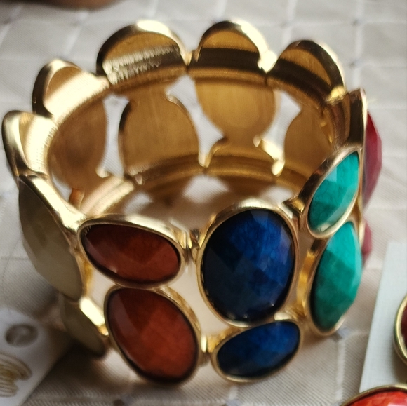 Amrita Singh bracelet - Picture 3 of 4